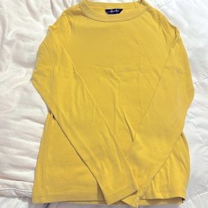 Banana Republic - L/S Yellow Scoop Neck Shirt - Medium